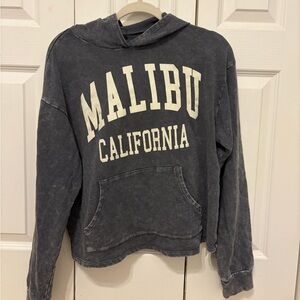 Malibu Sweatshirt- Gocial Culture size small